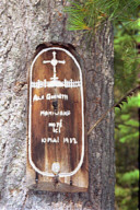 Memorial plaque to a drowned riverman.